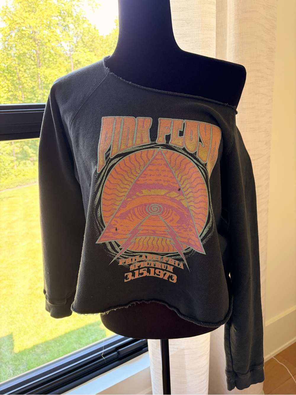 Free People Retrobrand Pink Floyd off shoulder Black Graphic Pullover Jacket